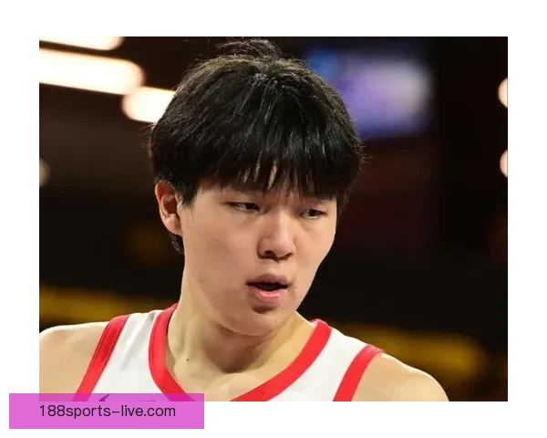 斯普利特赞杨瀚森进步显著 从季初时间减少到成长为更好球员